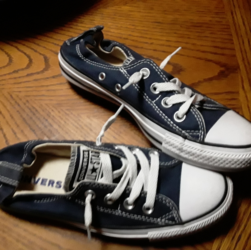 UNISEX Converse Navy Blue Chucks; NEVER WORN!